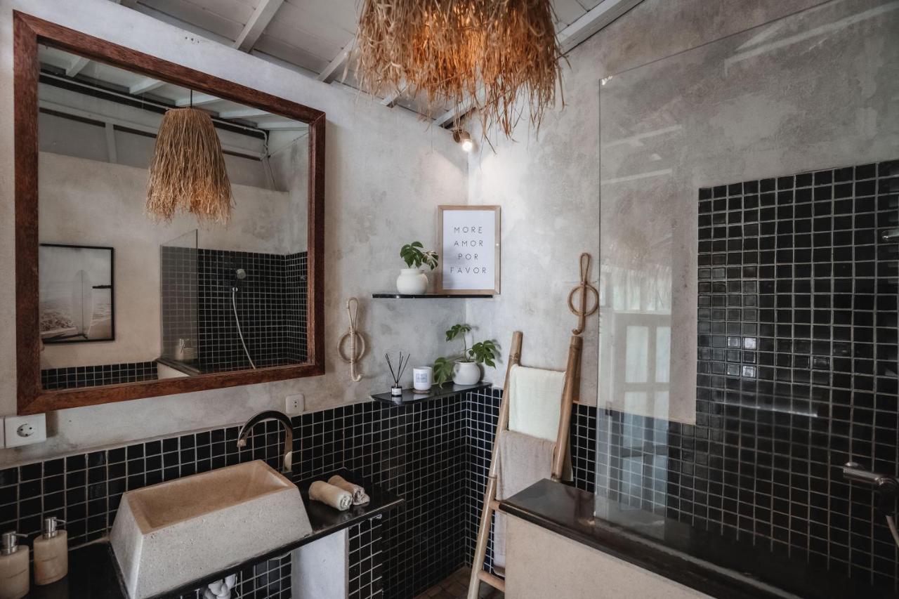 Villa Deeksha Uluwatu Екстериор снимка